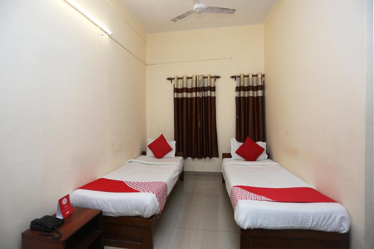 Oyo 9001 Hotel East West Kolkata Exterior photo