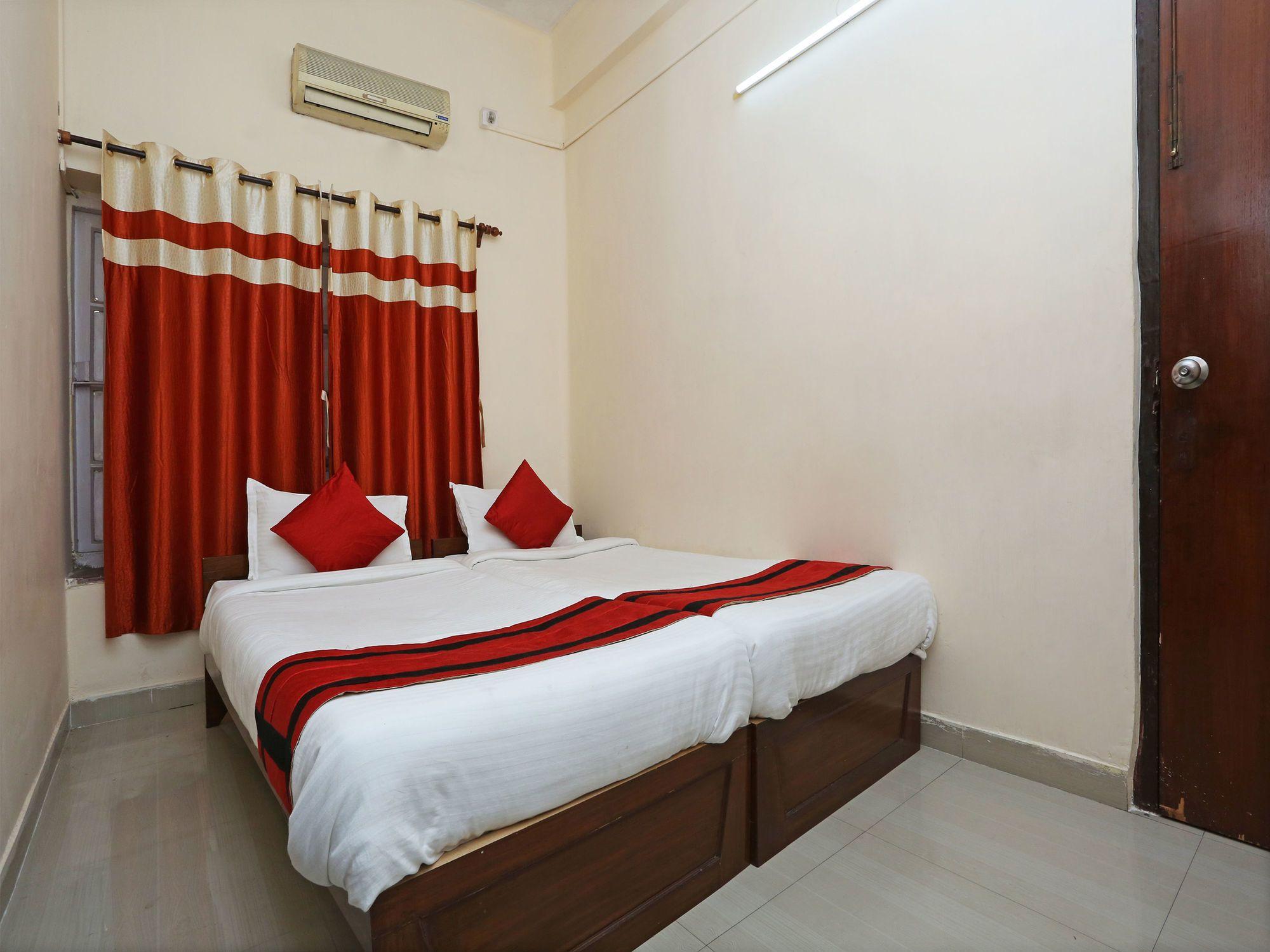 Oyo 9001 Hotel East West Kolkata Exterior photo