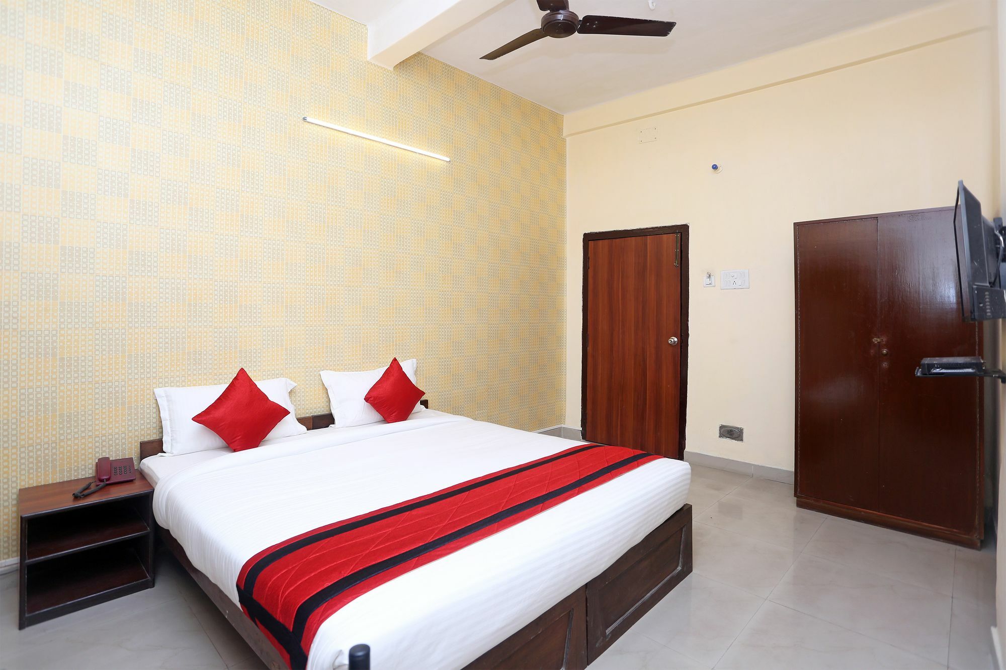 Oyo 9001 Hotel East West Kolkata Exterior photo