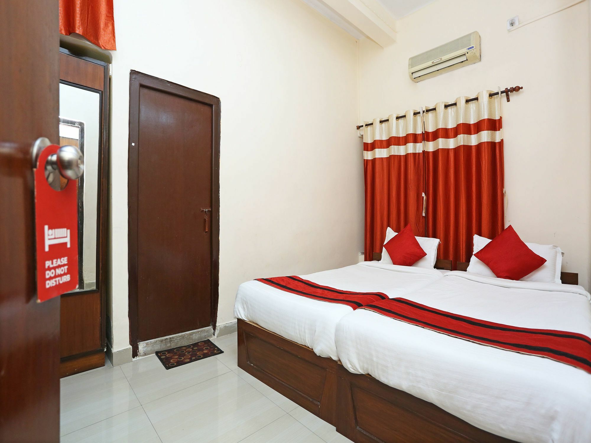 Oyo 9001 Hotel East West Kolkata Exterior photo