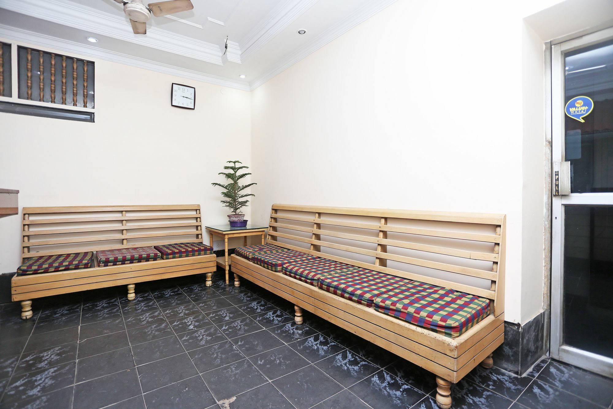 Oyo 9001 Hotel East West Kolkata Exterior photo