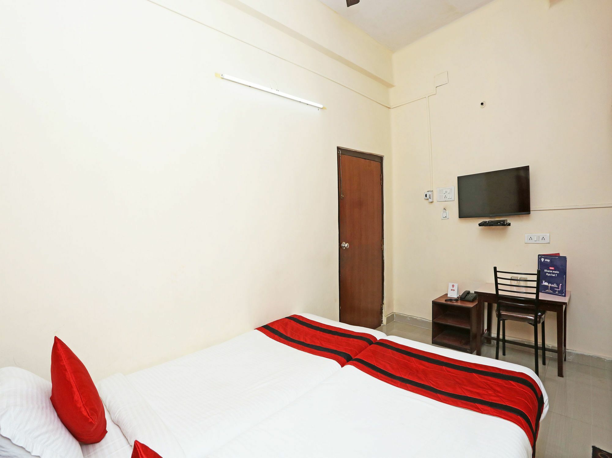 Oyo 9001 Hotel East West Kolkata Exterior photo